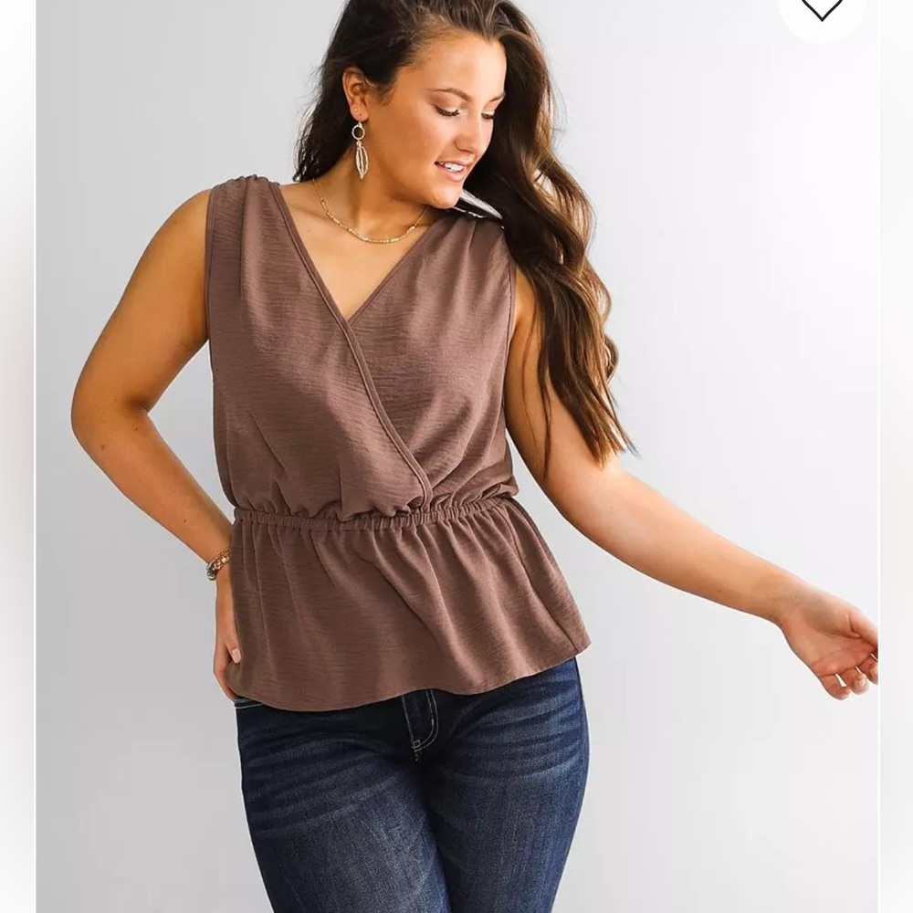 Buckle Black Shaping and Smoothing Sleeveless V Neck Blouse